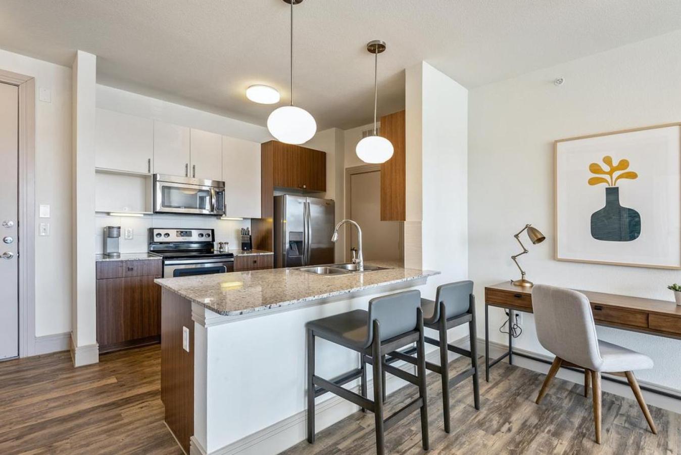 Landing At The Bristol On Union - 1 Bedroom In New Pathways Memphis Bagian luar foto